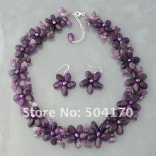 Набор из полудрагоценных камней (ожерелье, серьги)
Resource id #30